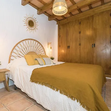 Casita Amarilla Apartment